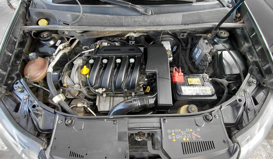 Renault Sandero 1.6 PRIVILEGE PH2 Hatchback 2016