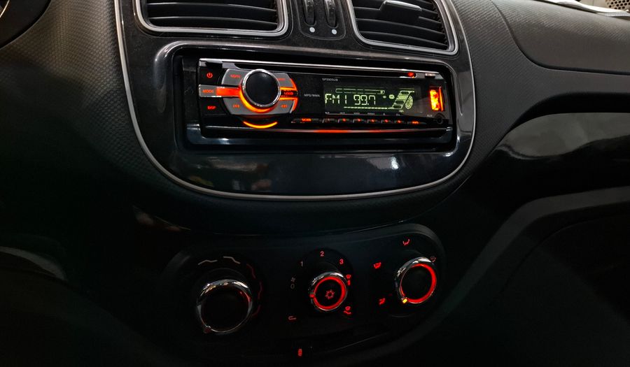 Fiat Palio 1.4 ATTRACTIVE Hatchback 2016