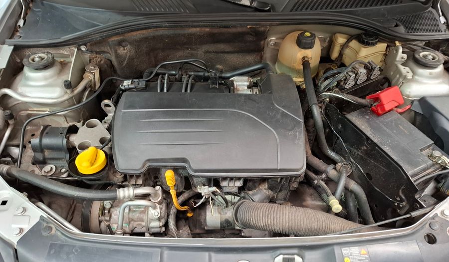 Renault Clio 1.1 AUTHENTIQUE Hatchback 2012