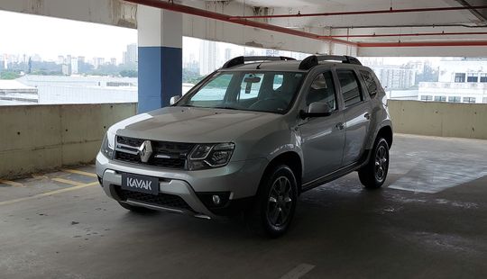 Renault • Duster
