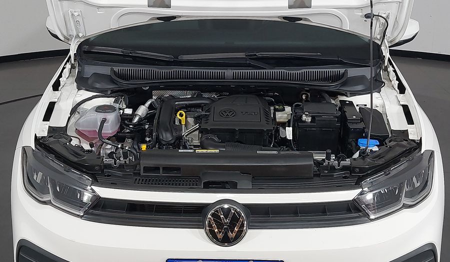 Volkswagen Polo 1.0 TSI FLEX MT Hatchback 2025