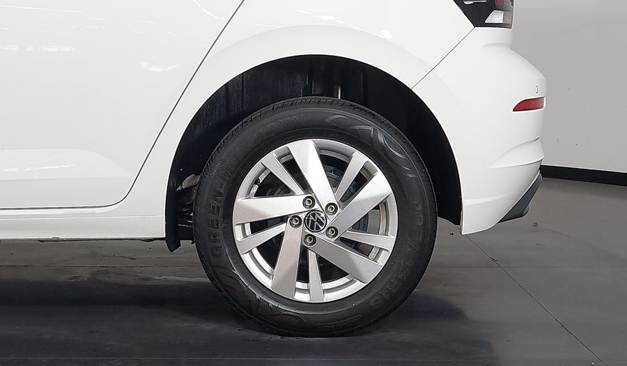 Volkswagen Polo 1.0 TSI FLEX MT Hatchback 2025