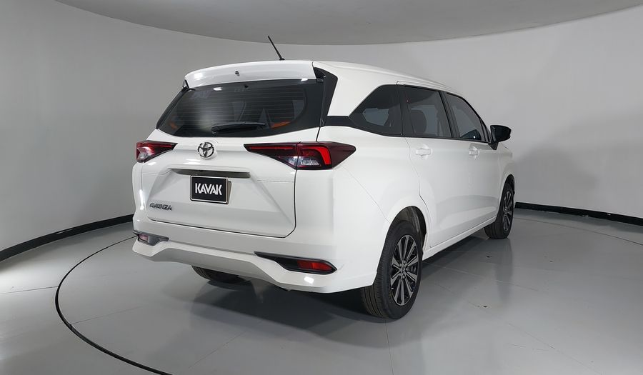 Toyota Avanza 1.5 XLE CVT Minivan 2024
