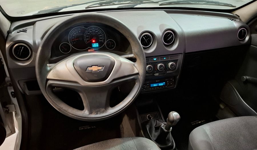 Chevrolet Celta 1.4 LT Hatchback 2011