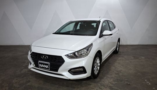 Hyundai • Accent