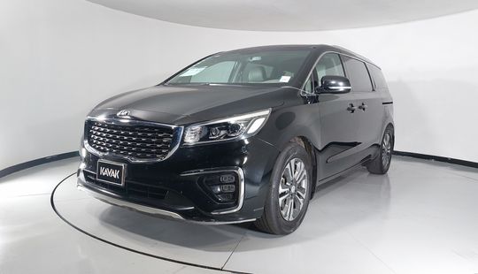 2020 • 82,000 km • Automático