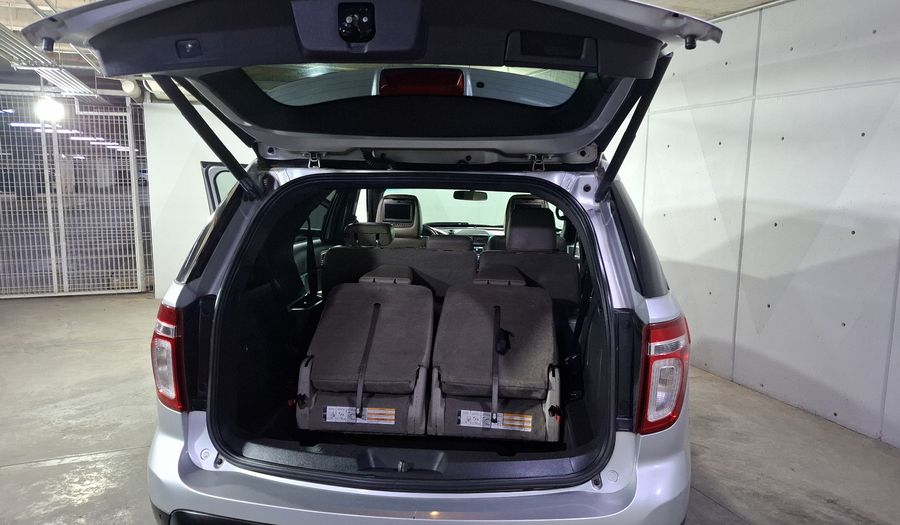 Ford Explorer 3.5 LIMITED V6 4X2 AT Suv 2012