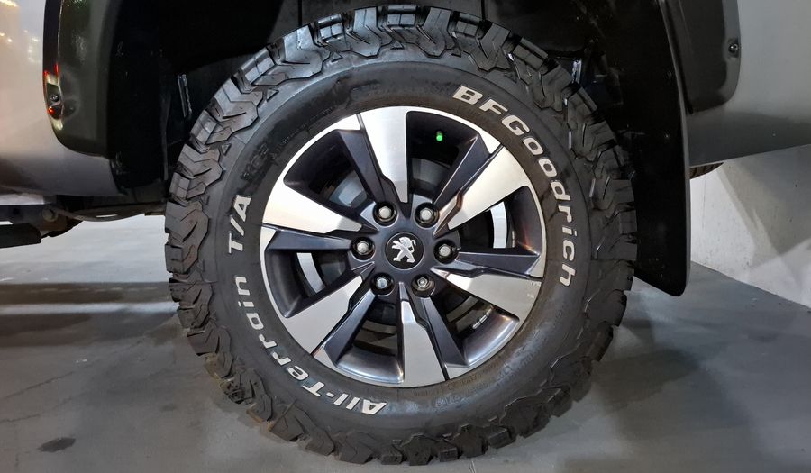 Peugeot Landtrek 2.4 ALLURE Pickup 2021
