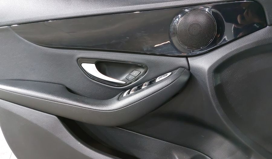 Mercedes Benz Clase C 1.6 180 CGI AT Sedan 2017