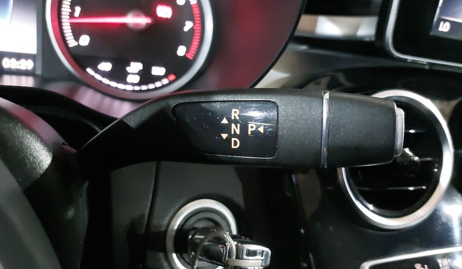 Mercedes Benz Clase C 1.6 180 CGI AT Sedan 2017