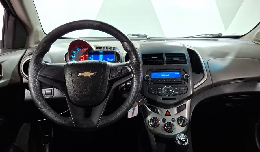 Chevrolet Sonic 1.6 MT D LT Sedan 2013