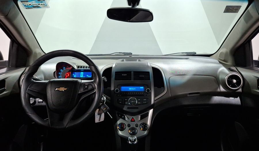 Chevrolet Sonic 1.6 MT D LT Sedan 2013