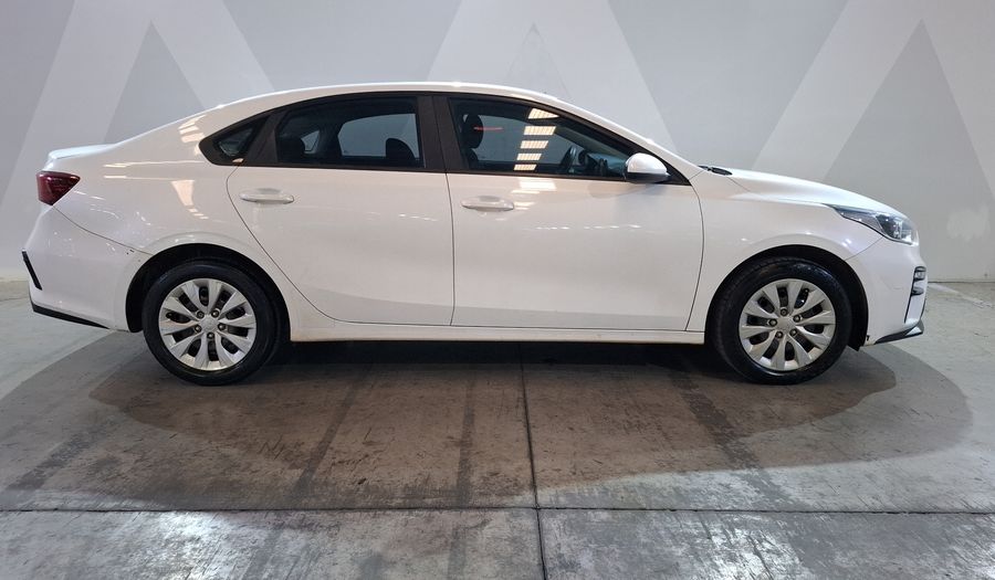 Kia Forte 2.0 L Sedan 2021