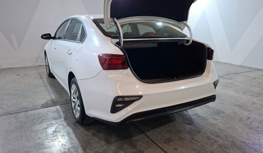 Kia Forte 2.0 L Sedan 2021