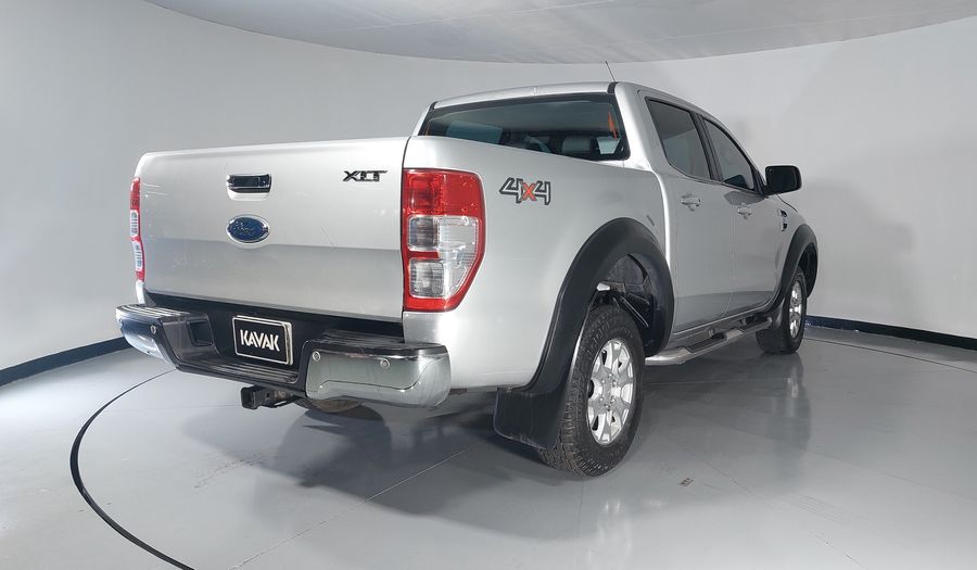 Ford Ranger 3.2 XLT DIESEL CREW CAB AT Pickup 2017