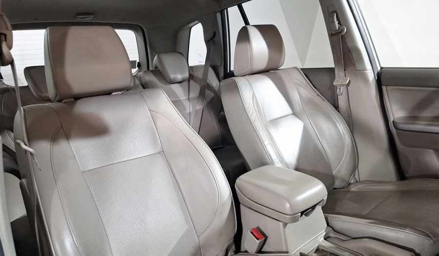 Suzuki Grand Vitara 2.4 L4 GLS TA Suv 2011