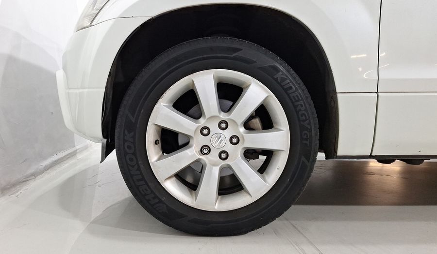 Suzuki Grand Vitara 2.4 L4 GLS TA Suv 2011