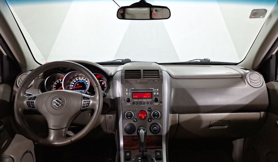 Suzuki Grand Vitara 2.4 L4 GLS TA Suv 2011