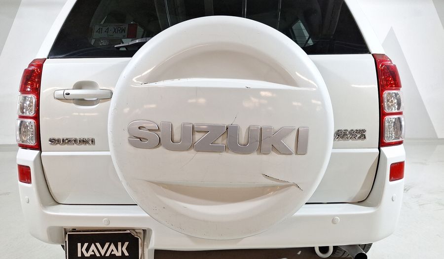 Suzuki Grand Vitara 2.4 L4 GLS TA Suv 2011