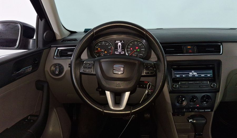 Seat Toledo 1.4 TSI STYLE DSG Sedan 2013