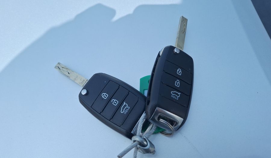 Kia Morning 1.2 EX ABS AC Hatchback 2017