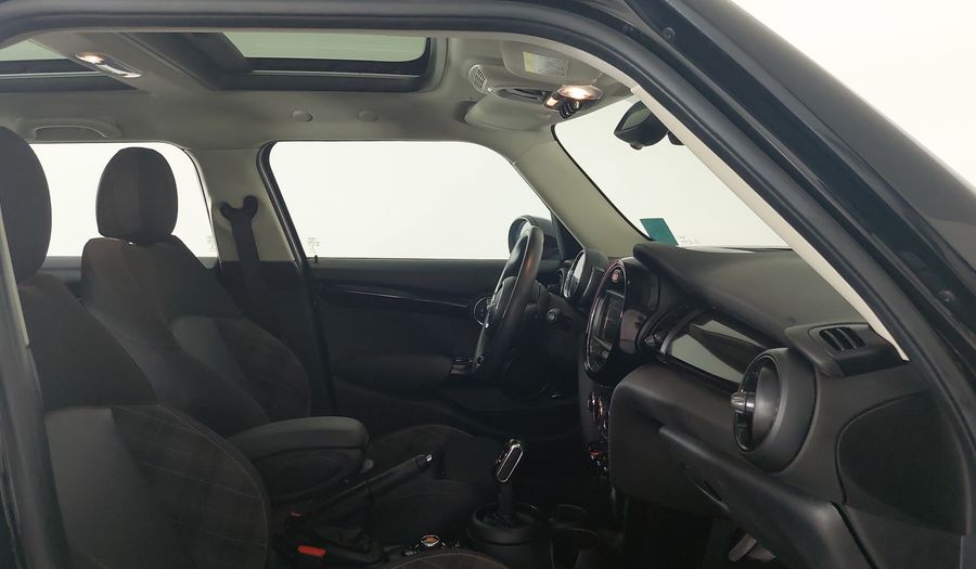 Mini Cooper 1.5 COOPER CHILI CONNECTED EDITION DCT Hatchback 2019