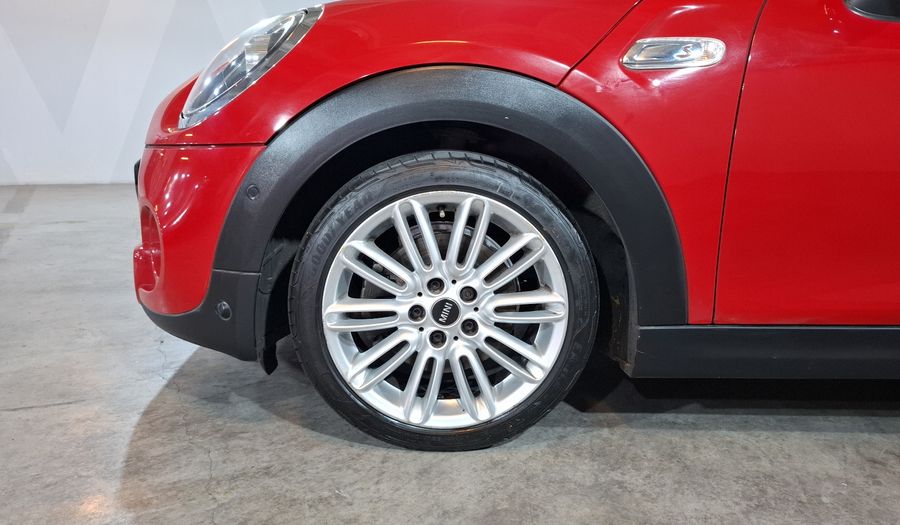 Mini Cooper S 2.0 COOPER CHILI DCT Hatchback 2021