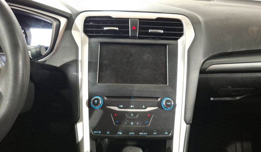 Ford Fusion 2.5 SE I4 NAV MR AT Sedan 2013