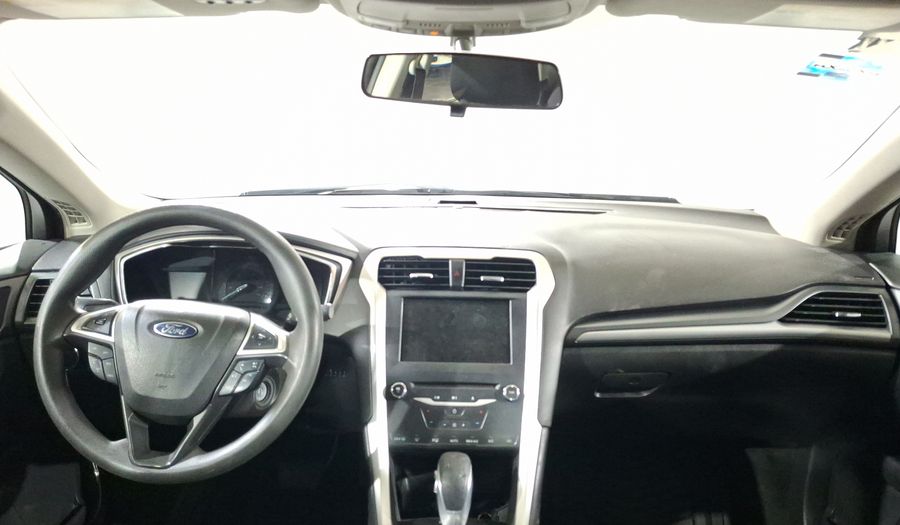 Ford Fusion 2.5 SE I4 NAV MR AT Sedan 2013