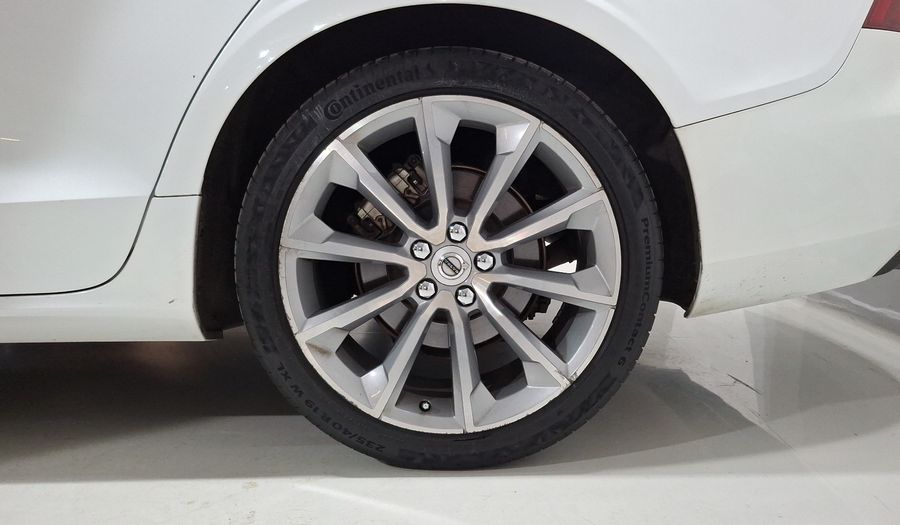 Volvo S60 2.0 T5 MOMENTUM AUTO Sedan 2021