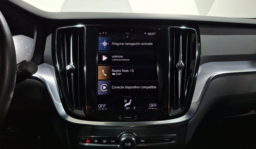 Volvo S60 2.0 T5 MOMENTUM AUTO Sedan 2021