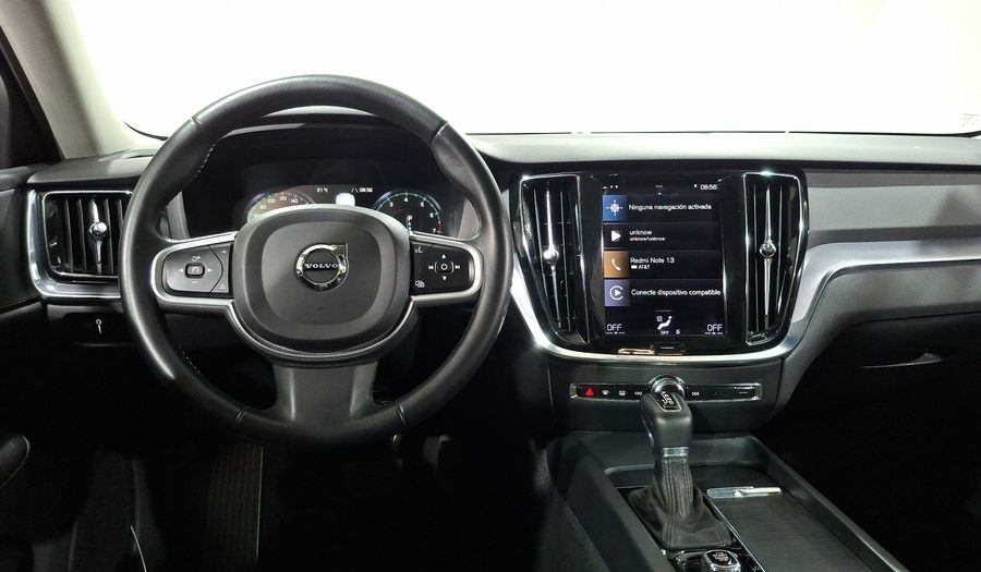 Volvo S60 2.0 T5 MOMENTUM AUTO Sedan 2021