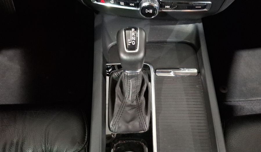 Volvo S60 2.0 T5 MOMENTUM AUTO Sedan 2021