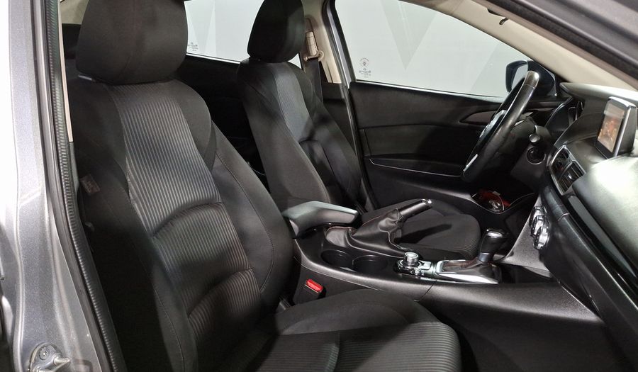 Mazda 3 2.5 SEDÁN S TA Sedan 2016