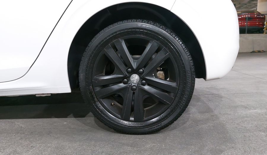 Peugeot 208 1.2 ACTIVE PURETECH Hatchback 2020