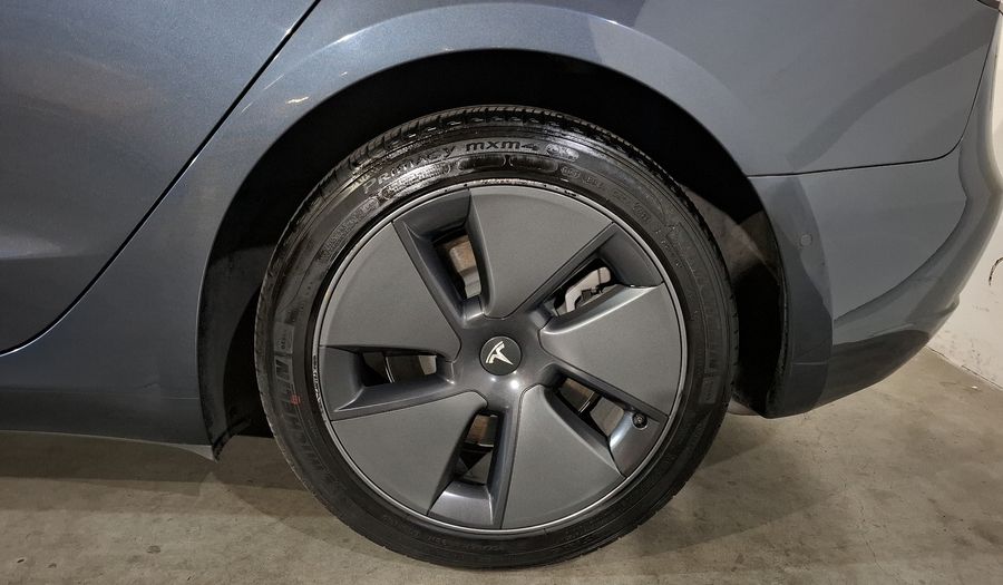 Tesla Model 3 BEV 75KWH LONG RANGE AUTO 4WD Sedan 2022