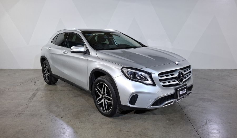 Mercedes Benz Clase Gla 1.6 GLA 200 SPORT DCT Suv 2018