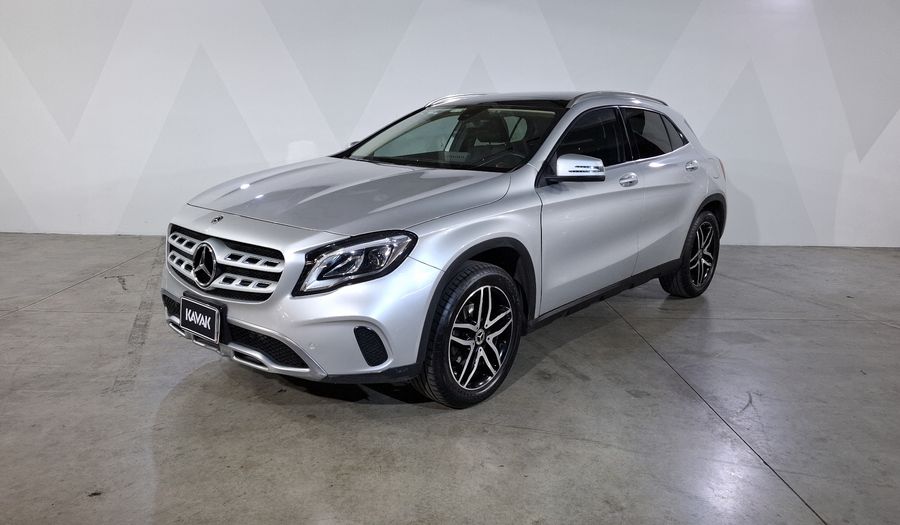 Mercedes Benz Clase Gla 1.6 GLA 200 SPORT DCT Suv 2018
