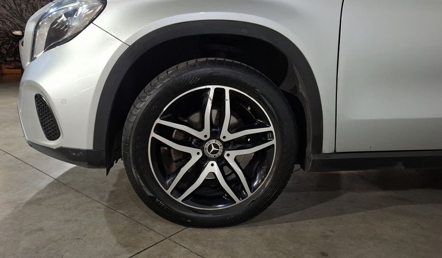 Mercedes Benz Clase Gla 1.6 GLA 200 SPORT DCT Suv 2018
