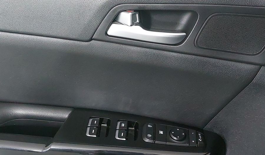 Kia Sportage 2.4 SXL AWD AT Suv 2016