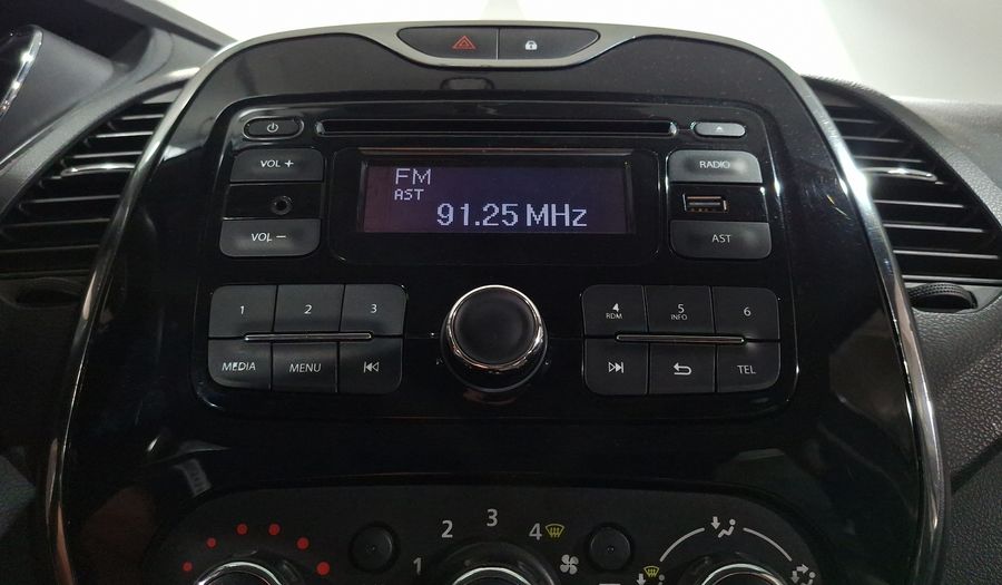 Renault Captur 2.0 INTENS AUTO Hatchback 2018