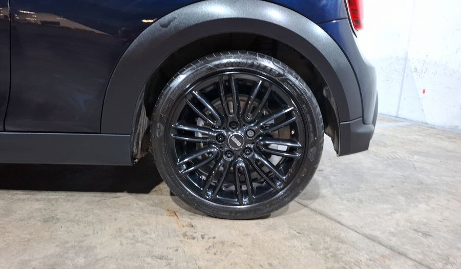 Mini Cooper 1.5 COOPER CLASSIC DCT Hatchback 2022