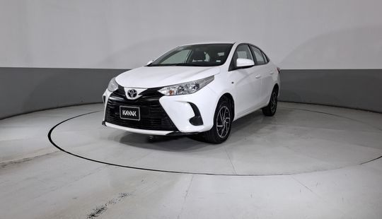 Toyota • Yaris