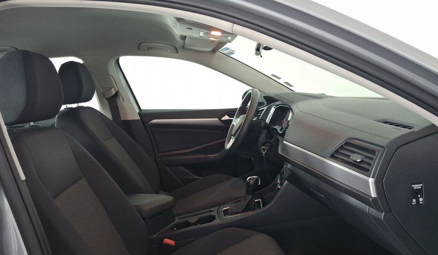 Volkswagen Jetta 1.6 STARTLINE AUTO Sedan 2020