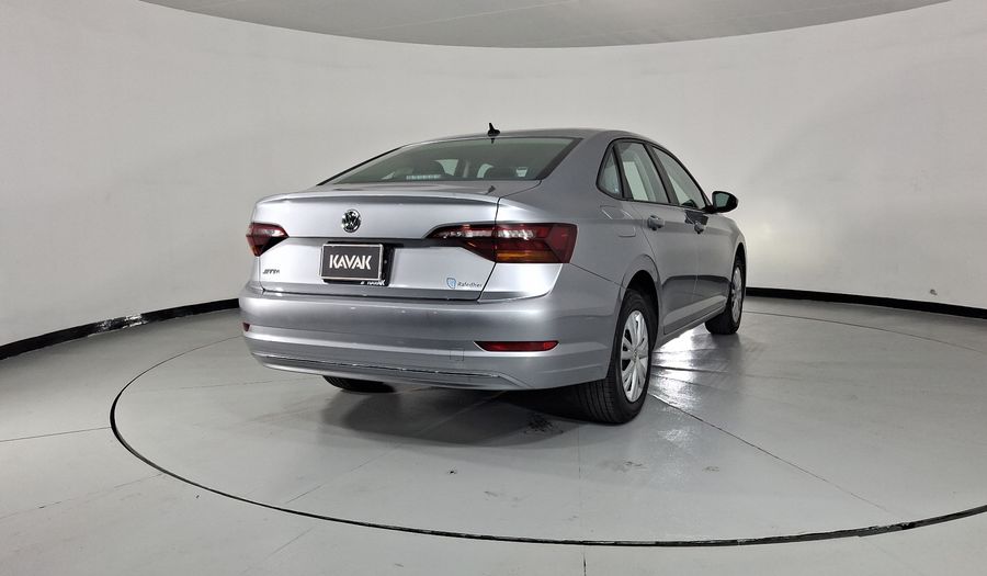 Volkswagen Jetta 1.6 STARTLINE AUTO Sedan 2020
