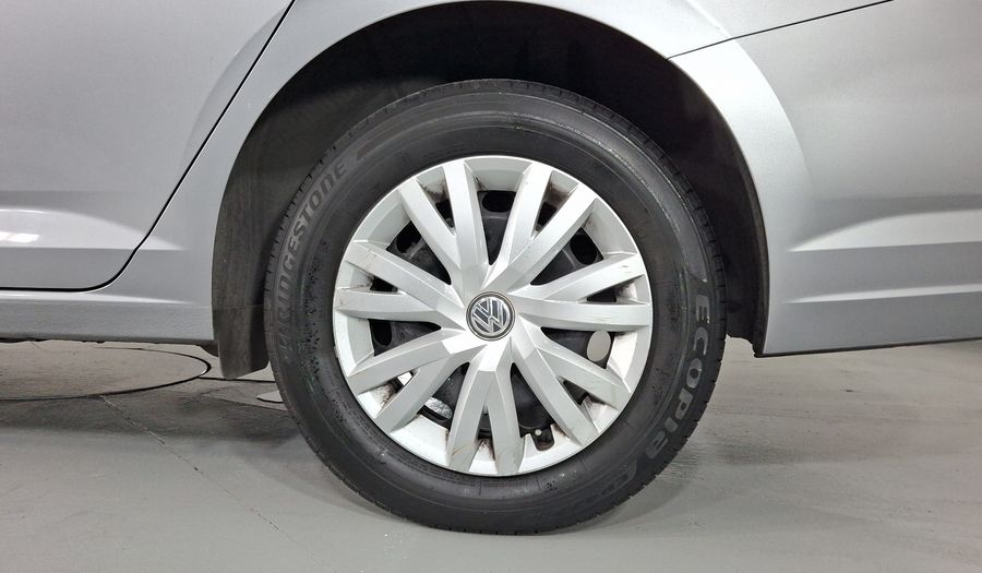 Volkswagen Jetta 1.6 STARTLINE AUTO Sedan 2020