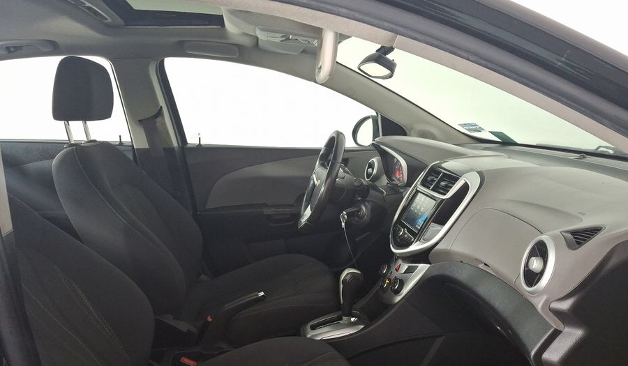 Chevrolet Sonic 1.6 AT F PREMIER Sedan 2017