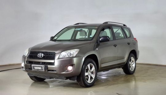 Toyota • RAV4