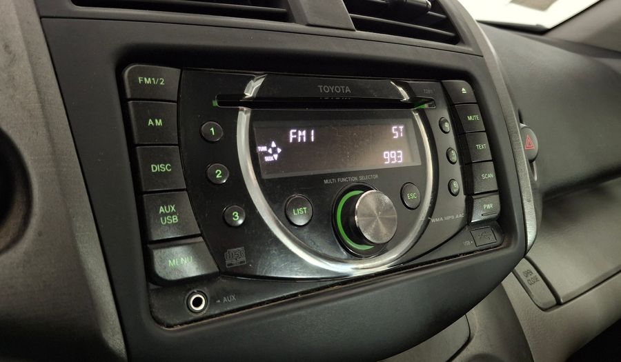 Toyota Rav4 2.4 LUJO 4X2 Suv 2011