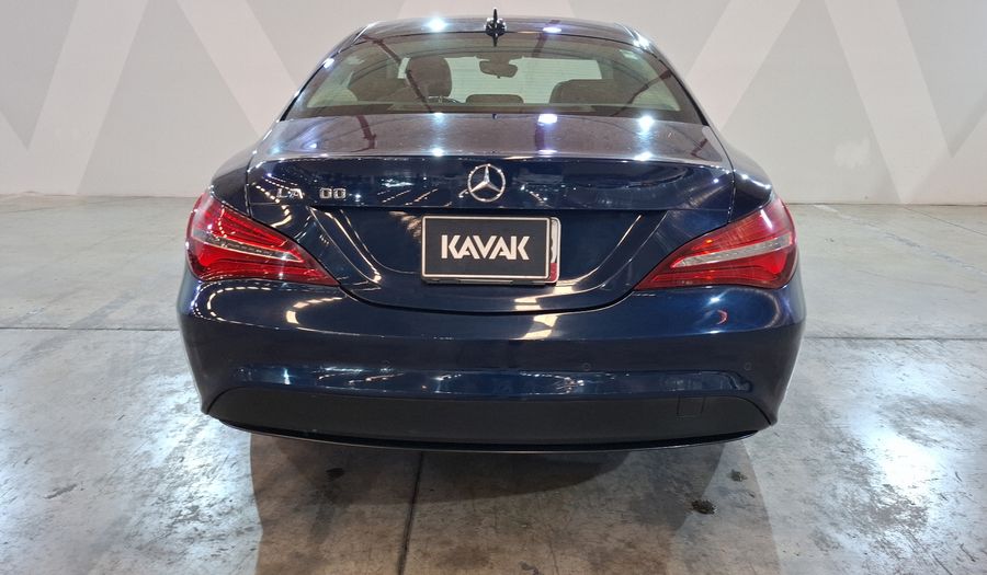 Mercedes Benz Clase Cla 1.6 CLA 200 SPORT DCT Coupe 2018